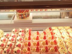 -格瑞思动物奶油生日蛋糕(圆融店)