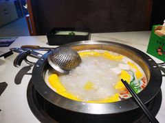 -马家斑.鲜鱼火锅(松湖万科店)