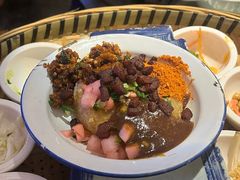 -包整·丝娃娃(一览甲秀楼风景店)