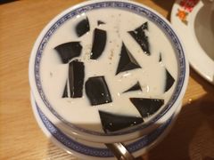 -邹开喜·炭炉鸡煲·海鲜火锅(虹口足球场店)