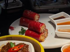 -蝴蝶里·粤菜·点心(滨江龙湖店)