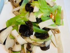 -尚岛私房菜(西方巷店)