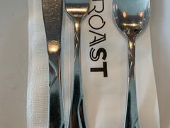 -ROAST coffee & eatery