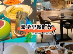 -希尔顿欢朋酒店自助餐