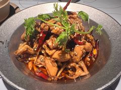 -巴厘龙虾·榜首油焖大虾(洞庭·艺术洋房店)