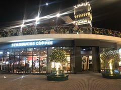 -王府井奥莱临潼小镇(临潼店)