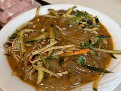 -妈妈家铁锅炖(景诚园综合楼店)