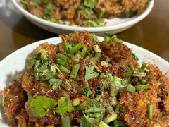 粉蒸肥肠-小杨翘脚牛肉