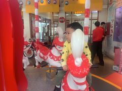 -东方明珠·可口可乐欢乐餐厅