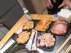 -赞酱川式烤肉(蜀都万达店)