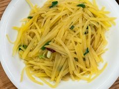 酸辣土豆丝-23号墙门菜(狮虎桥店)