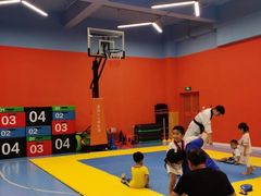 -逸动少儿体能·运动培训(申花校区)