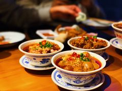 -炉小二铜锅牛蛙•川湘菜(三里屯店)