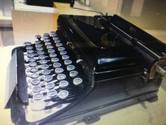 -陆汉斌打字机博物馆
