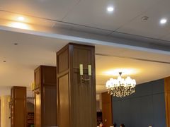 -鹏城人家海鲜酒家·23年老字号(较场尾店)