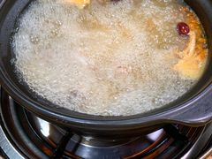 花旗参汤底-濠轩阁特色生蚝火锅(水湾路店)