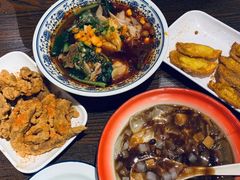 -爆炸头阿姨小四川正宗川味小吃(无任何分店)