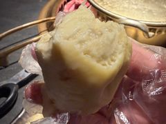 -铭牛烧肉·和牛海鲜自助(高新月牙湖店)