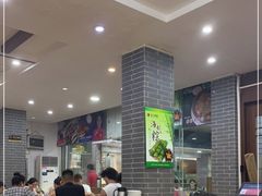 -鹏城人家海鲜酒家·23年老字号(较场尾店)