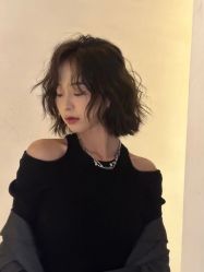-十六番发型师事务所