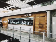 -ROAST coffee & eatery