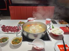 -牛很鲜潮汕牛肉火锅(椒江店)