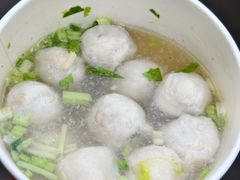-龙头鱼丸店 只此一家只卖手工鲨鱼丸