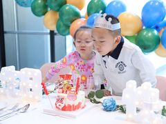 -KIDults童伴儿亲子餐厅(达美中心广场店)