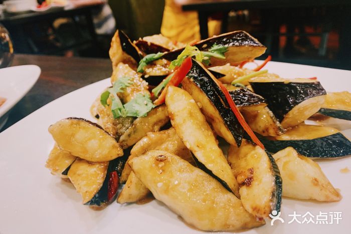 老牌坊鲁菜名店(宽厚里店)风味茄子图片