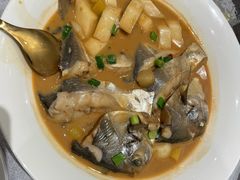 家烧白扁中鲳鱼-甬府小鲜(万象城店)