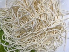 -犇鼎牛潮汕牛肉火锅(新辰里学清路店)