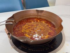 -毛辣果·贵州红酸汤牛肉火锅(西单店)