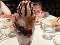 热巧克力圣代-Wolfgang’s Steakhouse 沃夫冈牛排馆(上海白玉兰广场店)