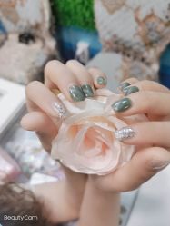 -瞬滢日式美甲舍