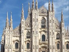 -文艺复兴百货(米兰大教堂广场店)