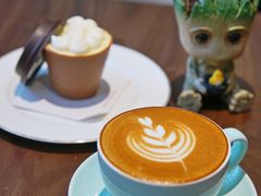 -Fridi Patisserie Cafe