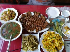 -回头客餐厅·家的味道农家菜·虹鳟鱼·铁锅炖(雁栖湖店)