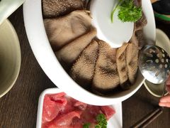 生态鲜毛肚-滇釜火锅·能喝汤的火锅(车公庄店)