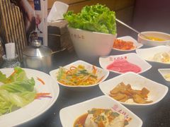 -木槿花韩式炭烤·熟成肉工坊(孙文东路店)