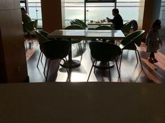 -上海南汇嘴大堤酒店