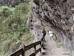 -龙水峡地缝景区