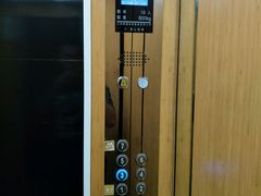-怡庭S智能酒店(三亚大东海店)