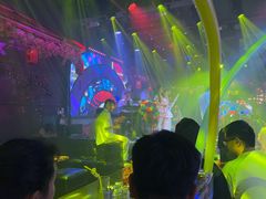 -喜鹊音乐酒馆(西街店)