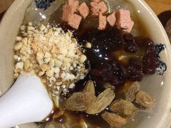 -白乐天毛肚火锅馆(解放碑店)