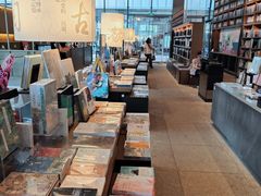-茑屋书店(天目里店)