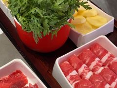 -洞子口重庆鲜货火锅(楚翘城旗舰店)