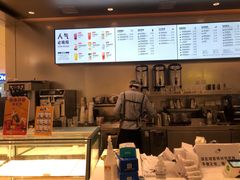 -喜茶(杭州滨江宝龙店)