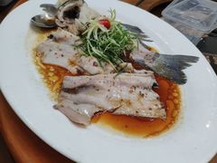 -晶莹品鲜.顺德鱼生.特色桑拿菜