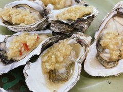 炭烧蒜蓉生蚝-贞姨美食·老字号海鲜大排档