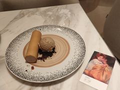 茶韵甜品－妈妈的吻-théATRE 茶聚场(王府中環店)